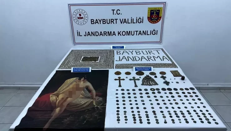 Picasso Tablosu ve Sikkeler  Bayburt’ta ele geçti